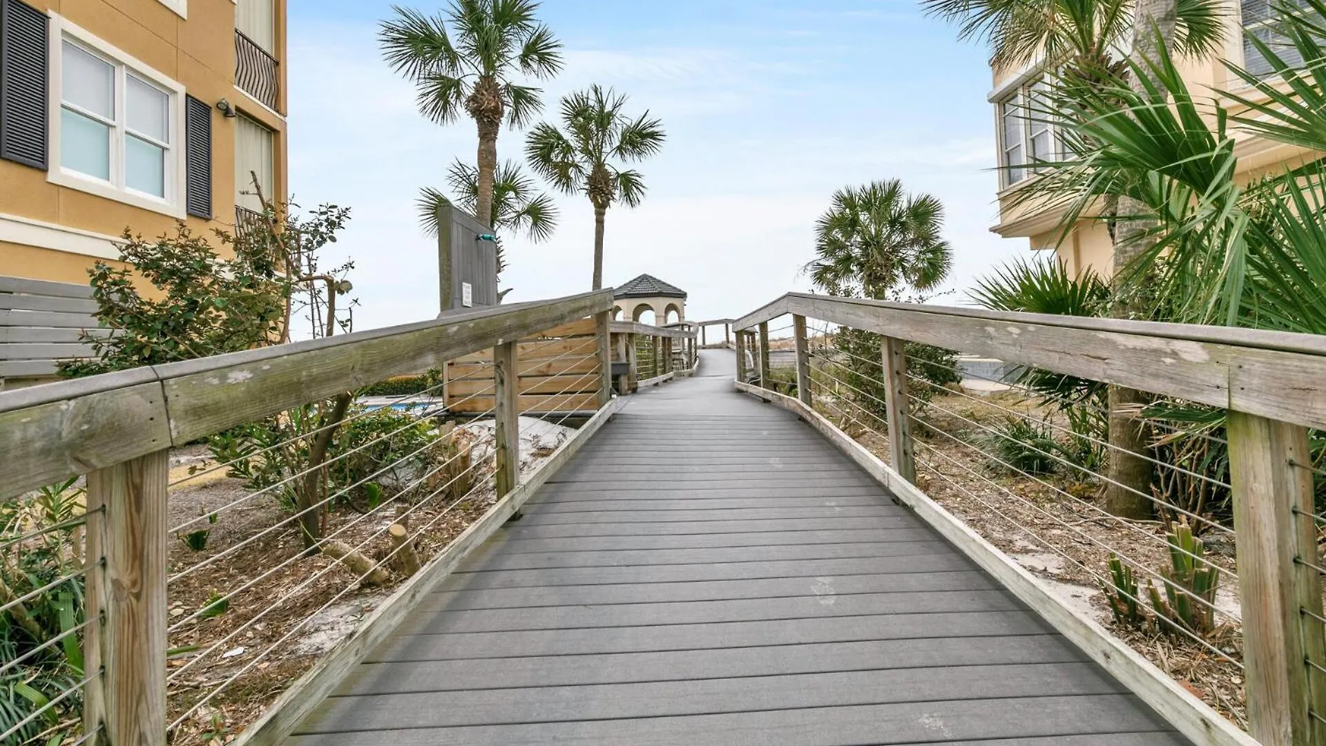 The Spyglass A 5 Bed 3 Bath House That Sleeps 14 And Just 67 Steps From The Beach Destin 0*,  United States