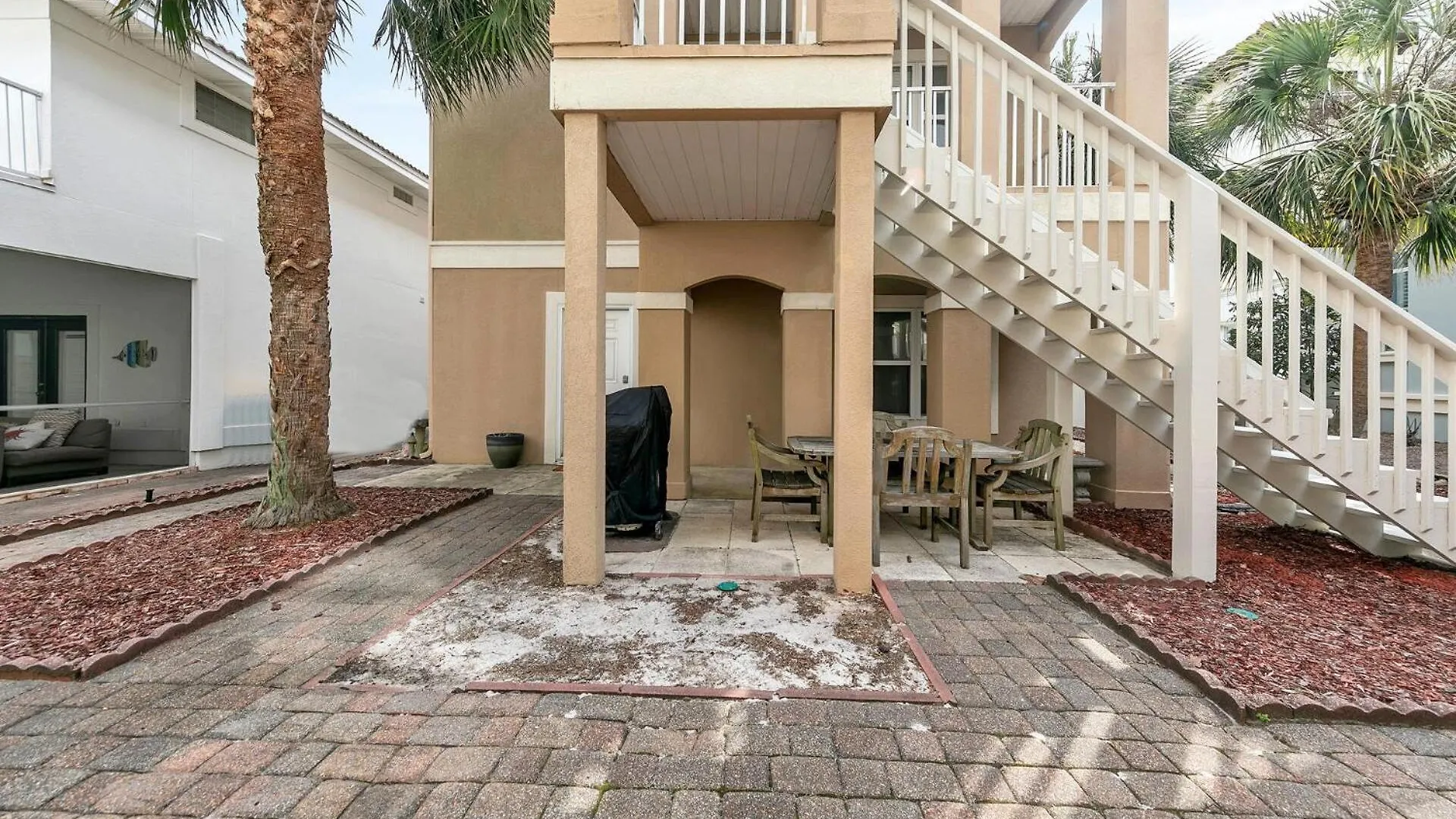 The Spyglass A 5 Bed 3 Bath House That Sleeps 14 And Just 67 Steps From The Beach Destin Holiday home