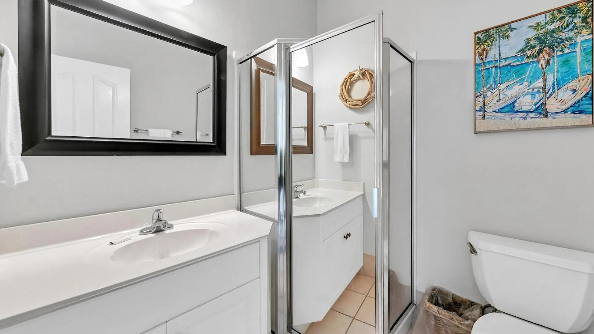 Holiday home The Spyglass A 5 Bed 3 Bath House That Sleeps 14 And Just 67 Steps From The Beach Destin