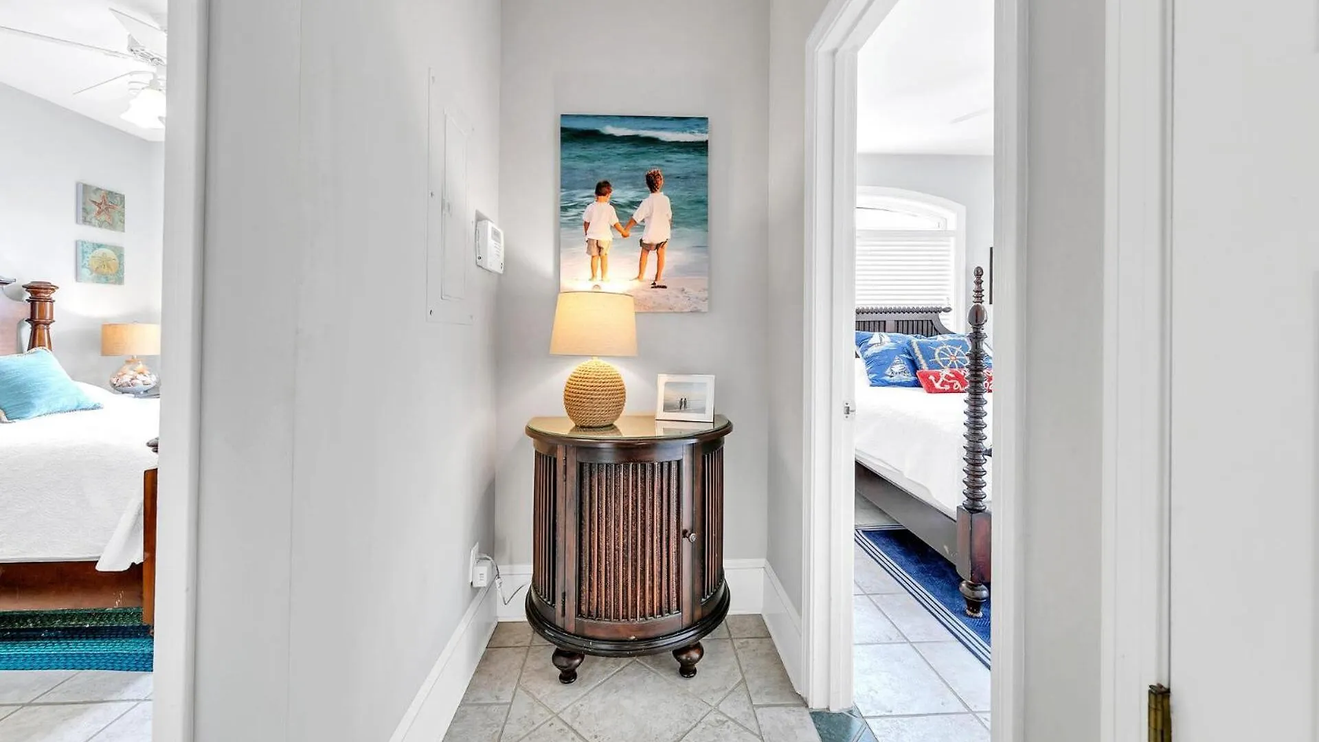 The Spyglass A 5 Bed 3 Bath House That Sleeps 14 And Just 67 Steps From The Beach Destin 0*,