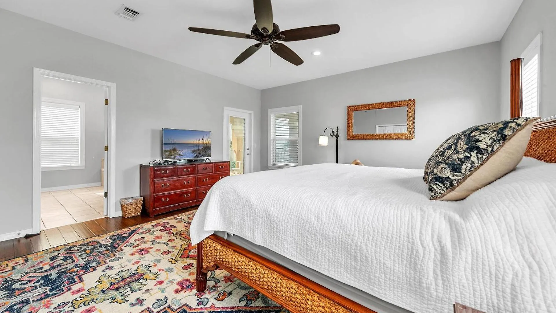 Holiday home The Spyglass A 5 Bed 3 Bath House That Sleeps 14 And Just 67 Steps From The Beach Destin